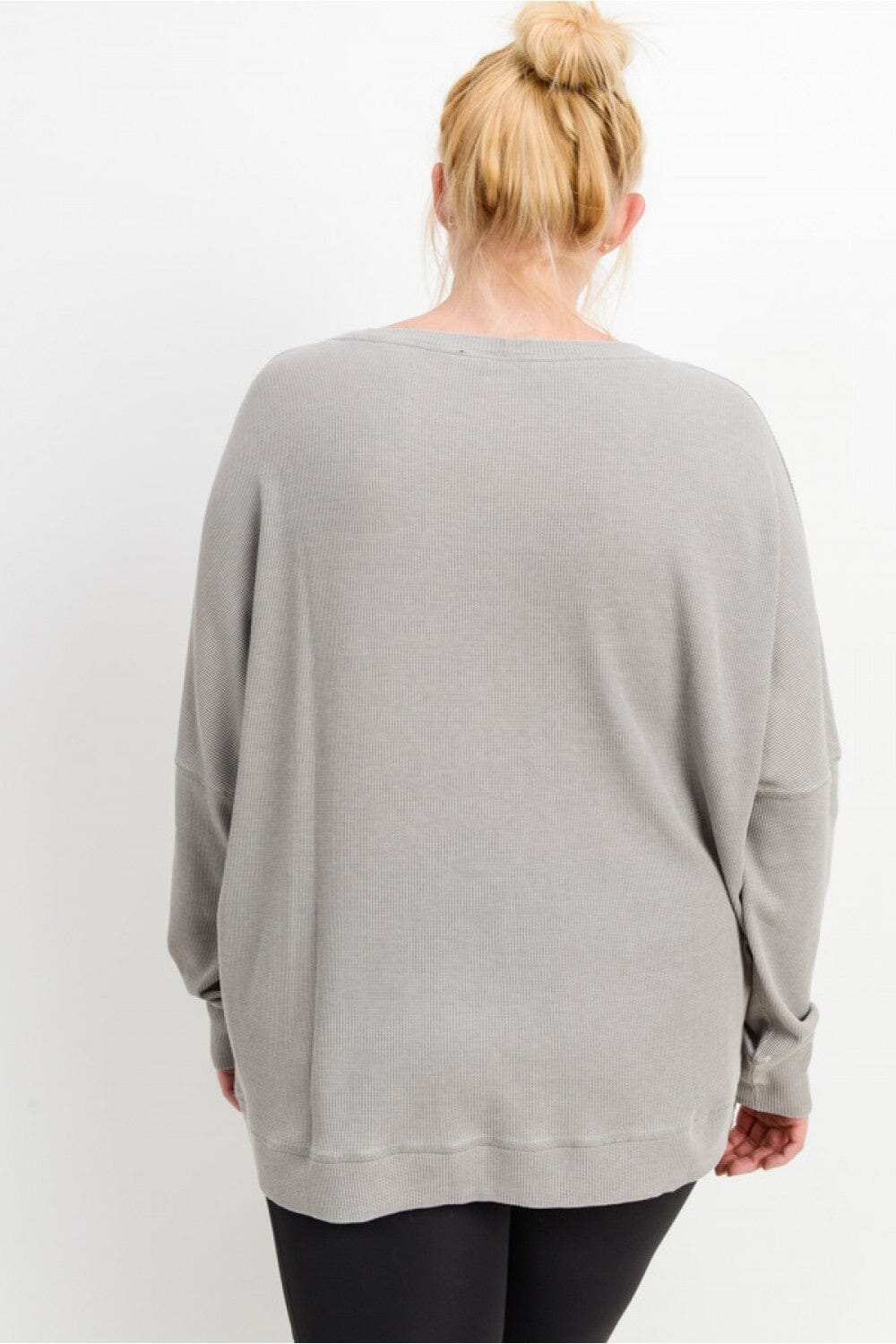 Curvy Ribbed Roundneck Pullover