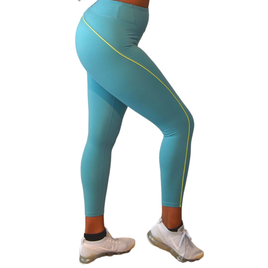 Lycra-Blend Color Contrast High Waisted Leggings